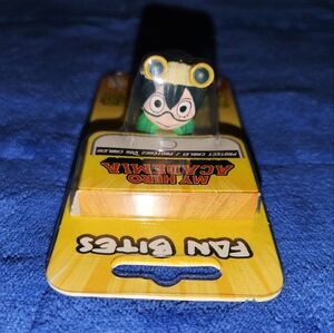 My Hero Academia Tsuyu Asui Fan Bites Figure